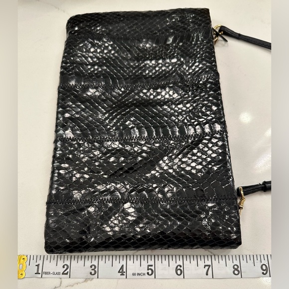 Vintage Robinson’s Black Snakeskin Patterned Leather Bag - EUC - Picture 9 of 12